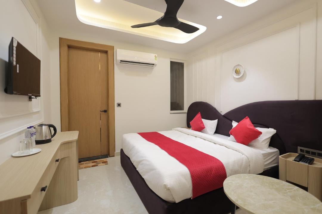 Photo of Bedroom in Haridwar