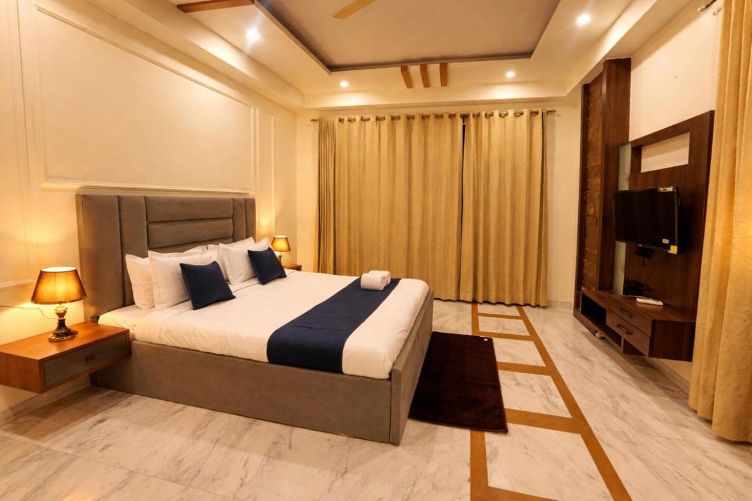 Photo of Bedroom in Vaishali Nagar
