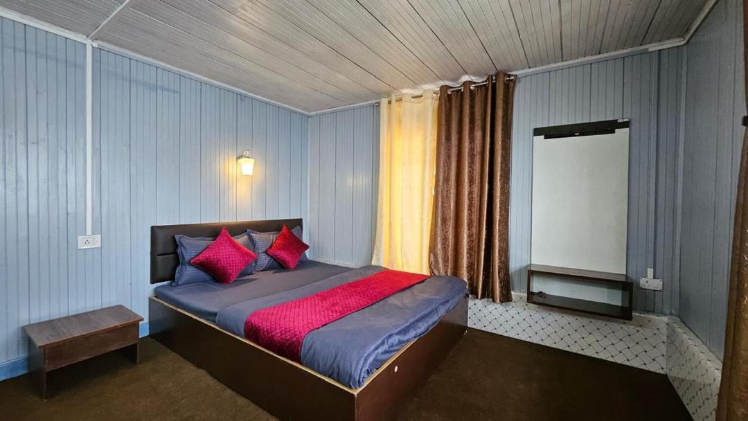 Photo of Bedroom in Darjeeling