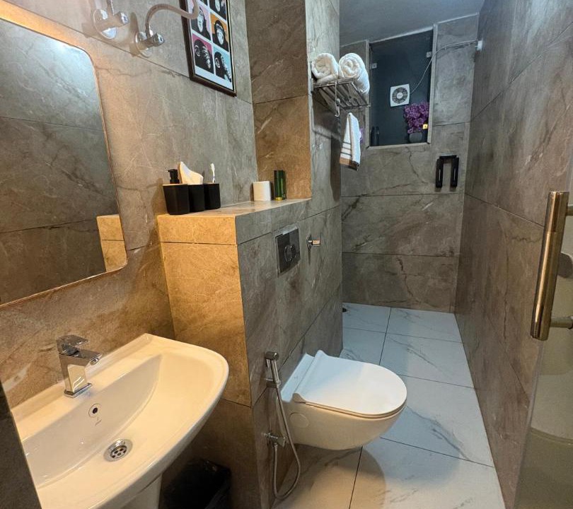 Photo of Bathroom in Tapovan