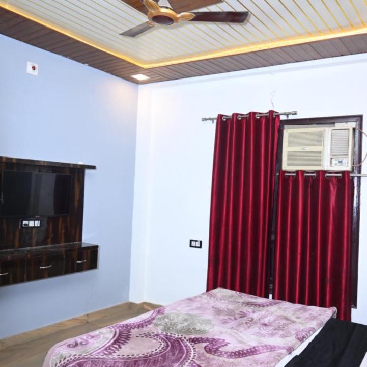 Photo of Bedroom in Meerut