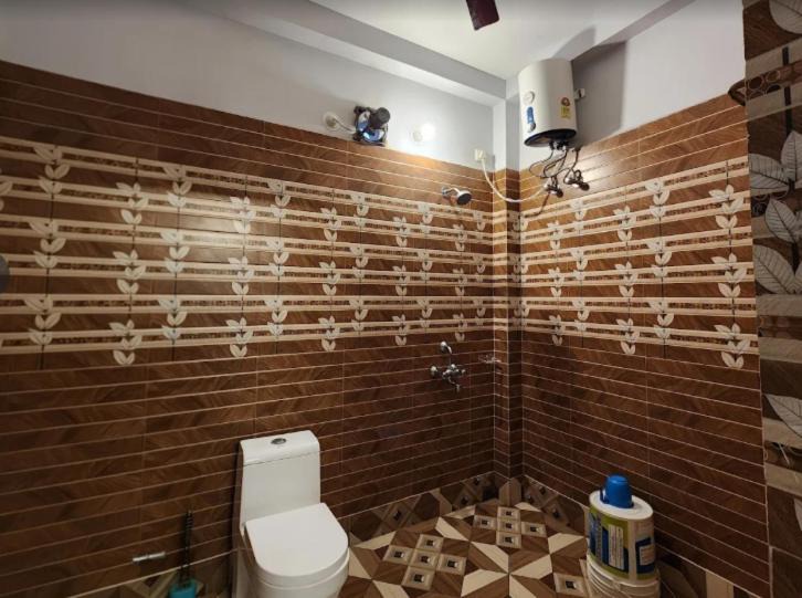 Photo of Bathroom in Daronda