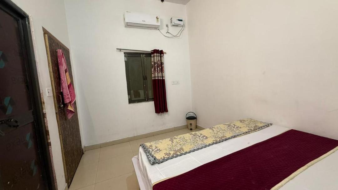 Photo of Bedroom in Haraiya
