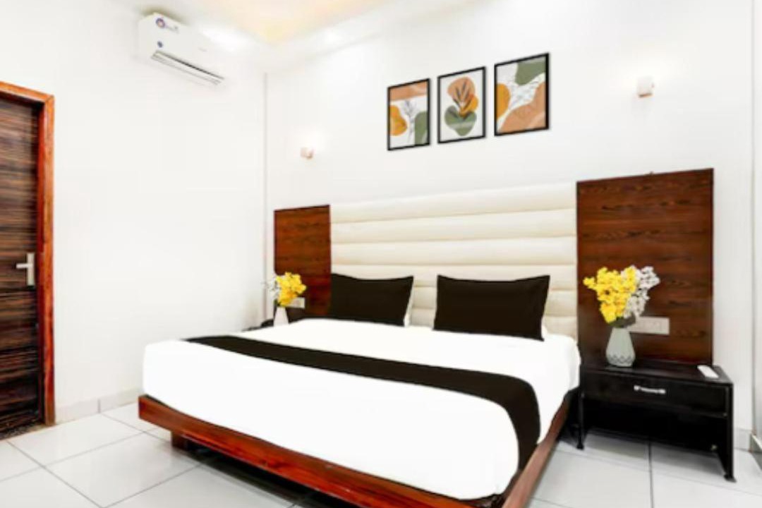 Photo of Bedroom in Greater Noida