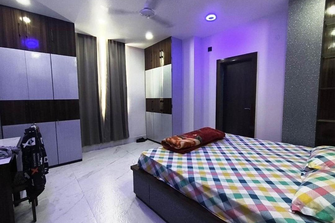 Photo of Bedroom in Sualkuchi