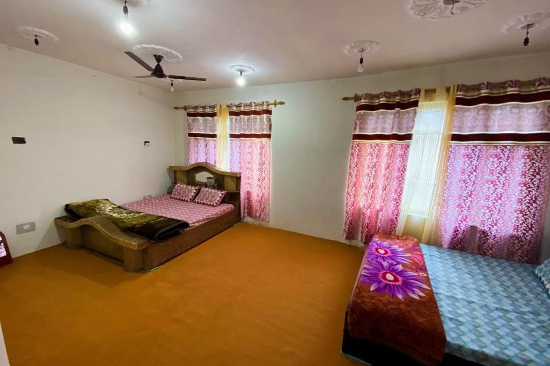 Photo of Bedroom in Srinagar