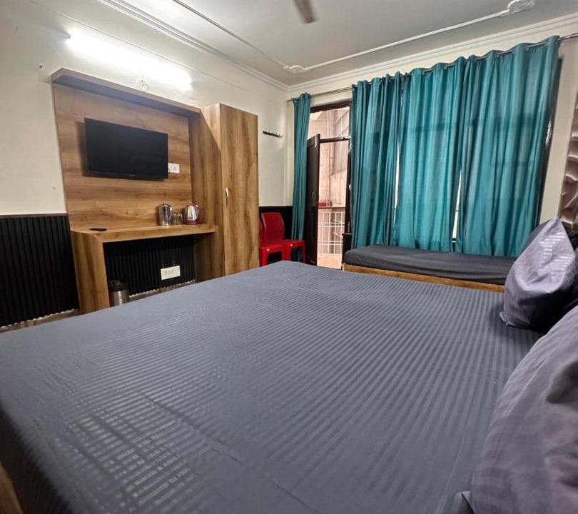 Photo of Bedroom in Bhagsu Nag