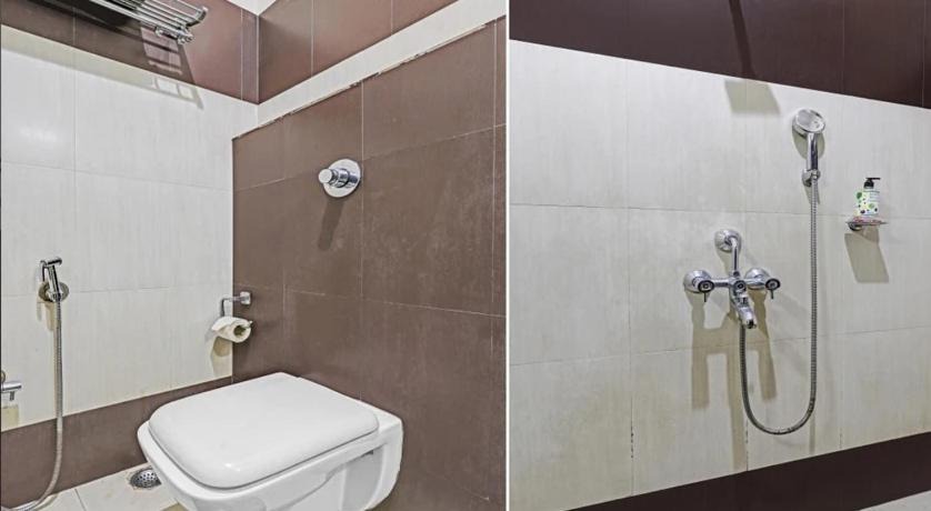 Photo of Bathroom in Sualkuchi