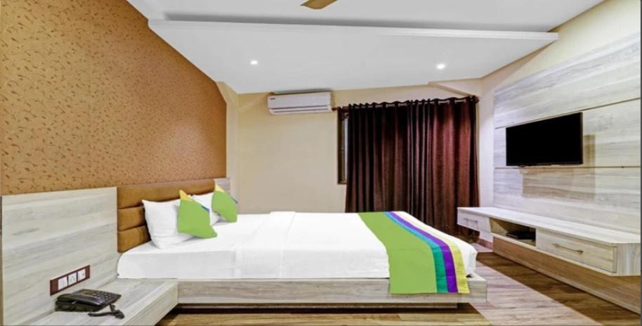 Photo of Bedroom in Sualkuchi