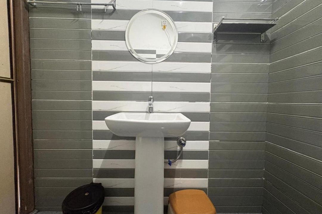 Photo of Bathroom in Mawlynnong