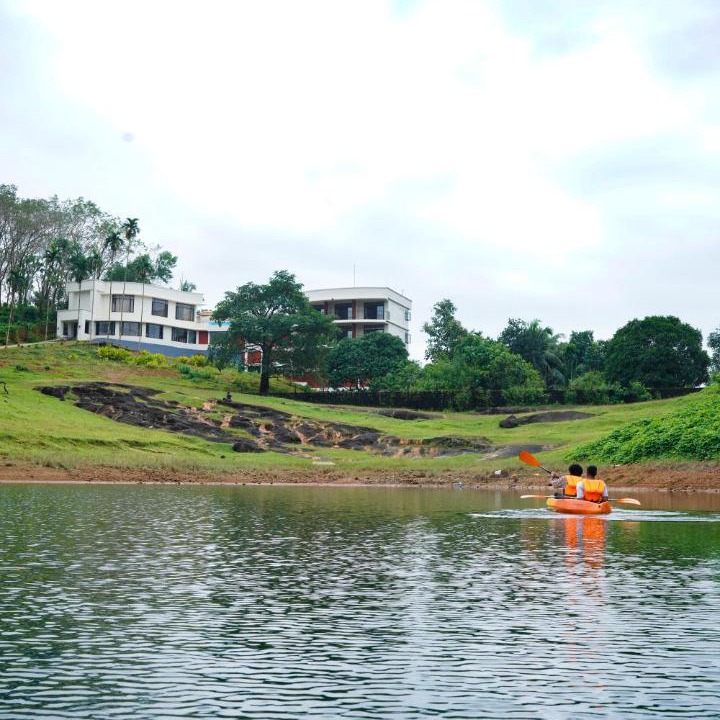 Photo of Others in Quilandi