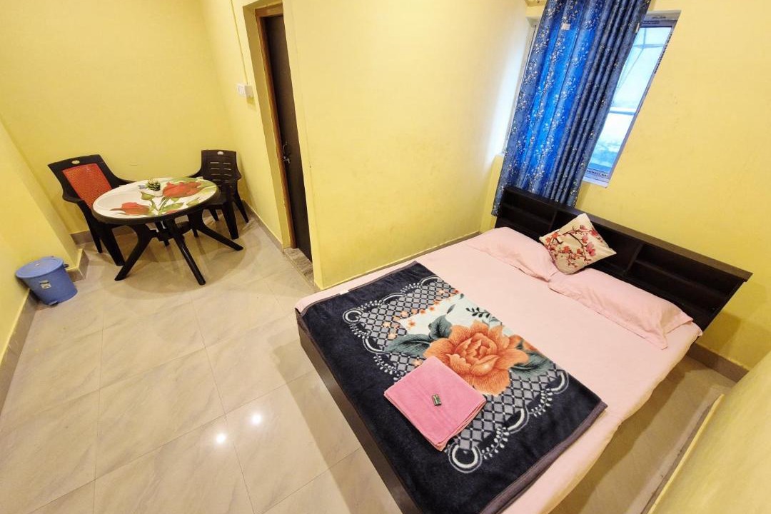 Photo of Bedroom in Sualkuchi