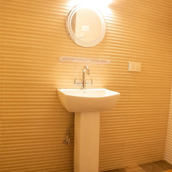 Photo of Bathroom in Mangan