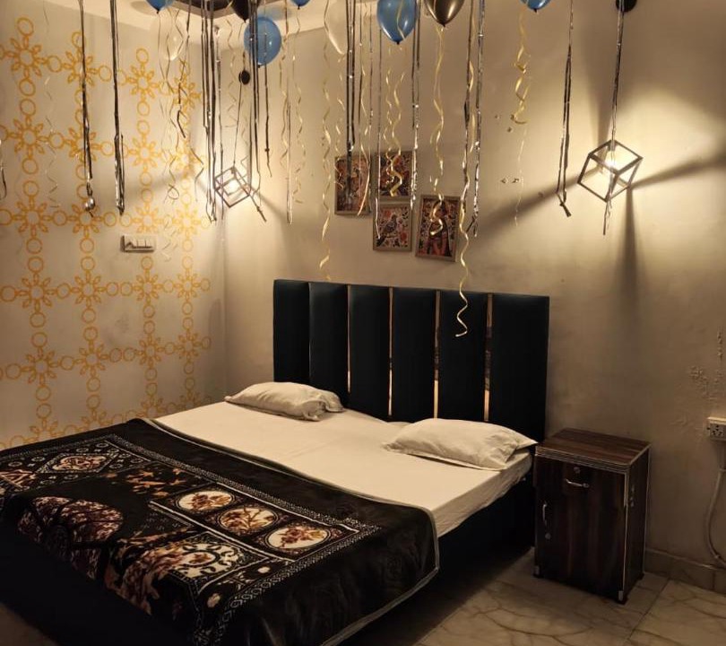 Photo of Bedroom in Naini