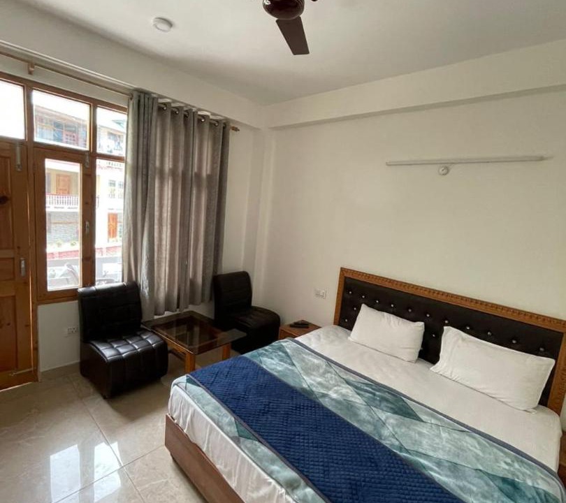 Photo of Bedroom in Jagatsukh