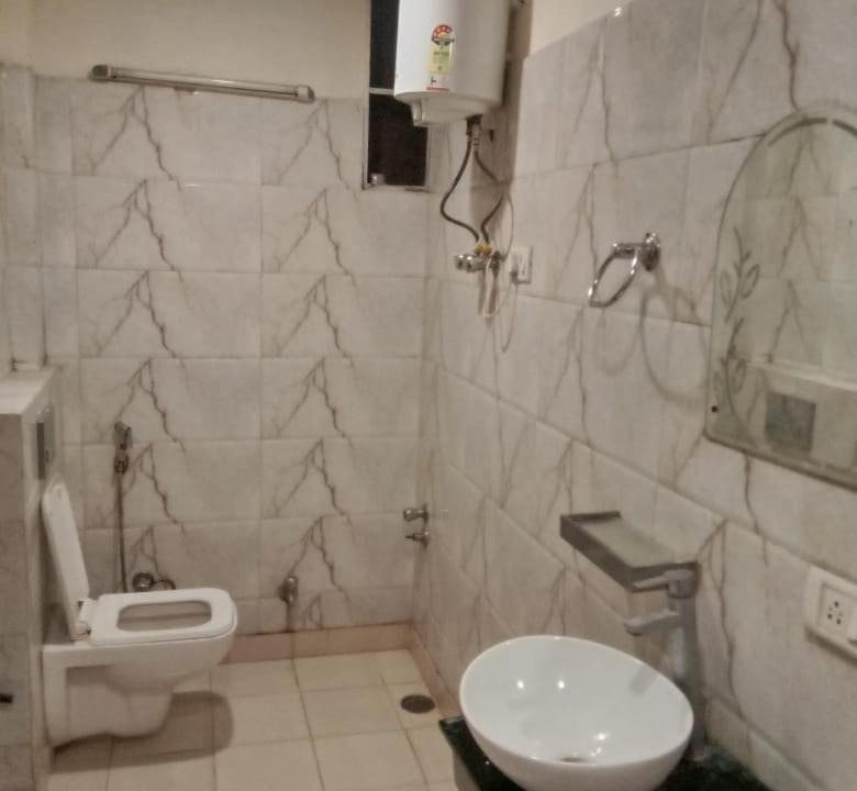 Photo of Bathroom in Paharganj