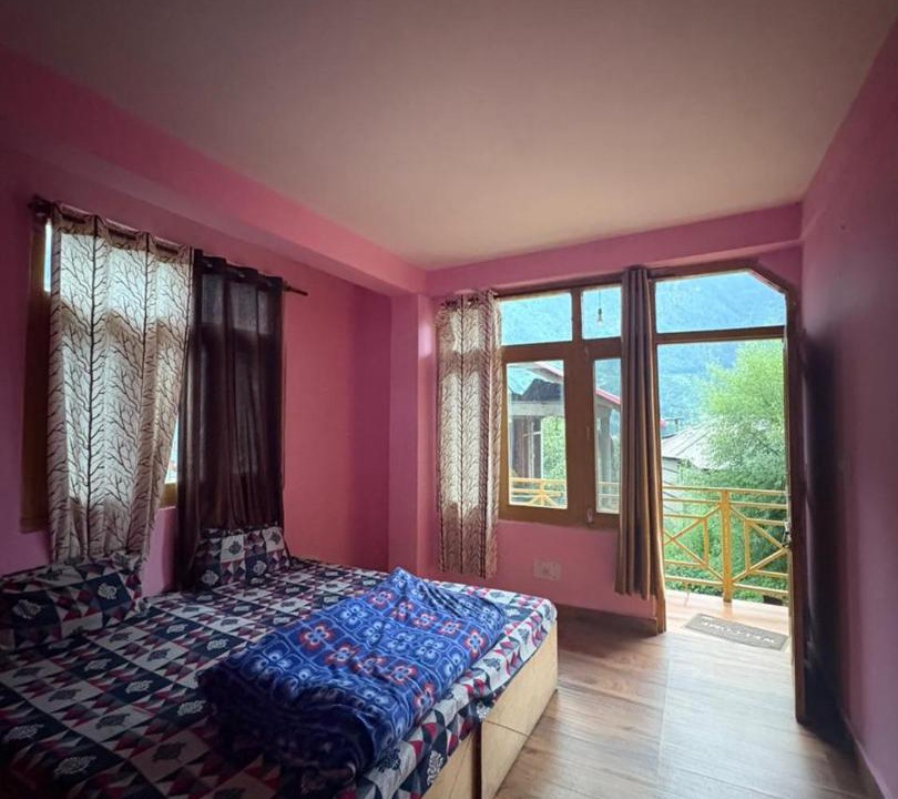 Photo of Bedroom in Old Manali