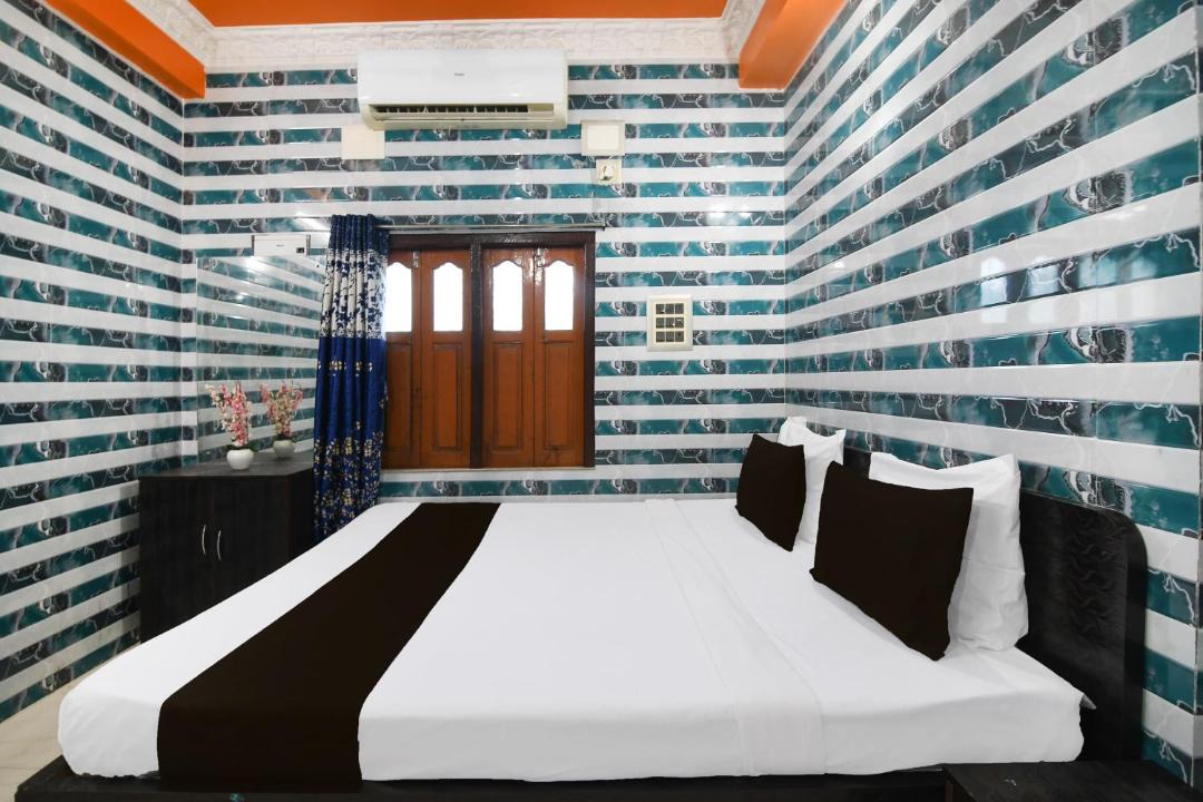 Photo of Bedroom in Berhampore