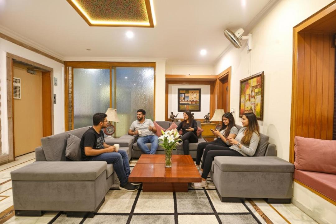 Photo of Others in DLF Phase 3