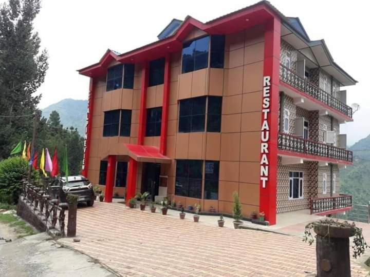 Photo of Others in Jhakri