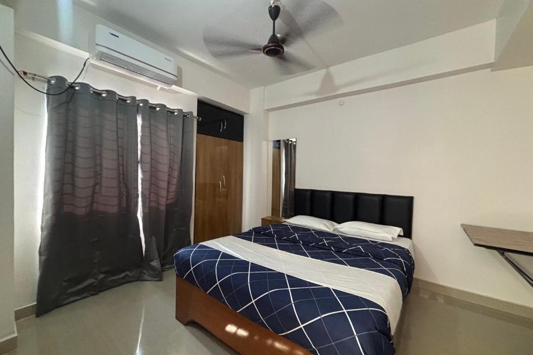 Photo of Bedroom in Sualkuchi