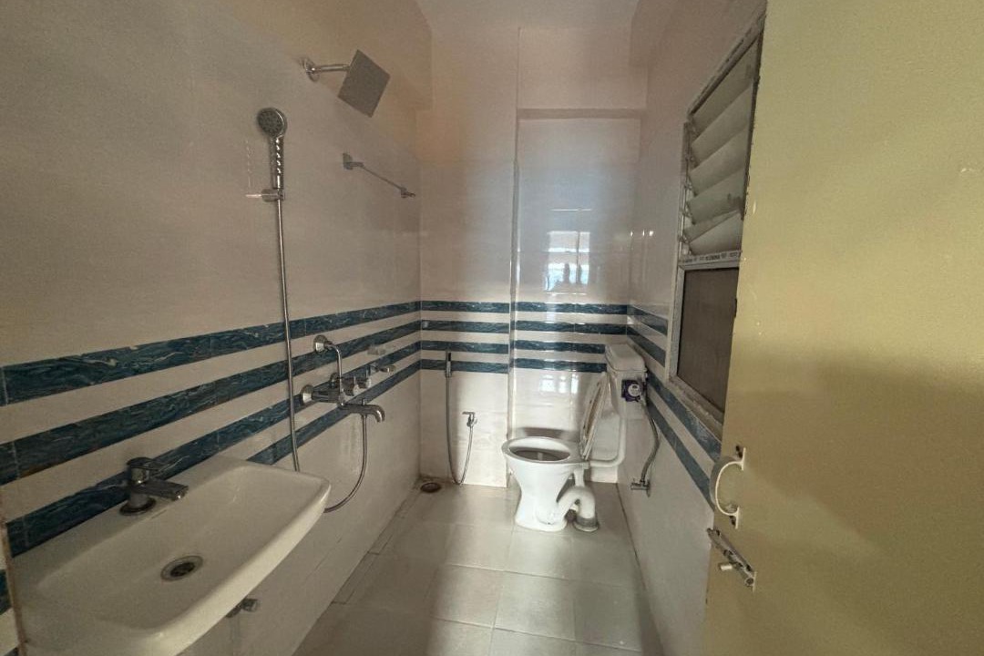 Photo of Bathroom in Sualkuchi