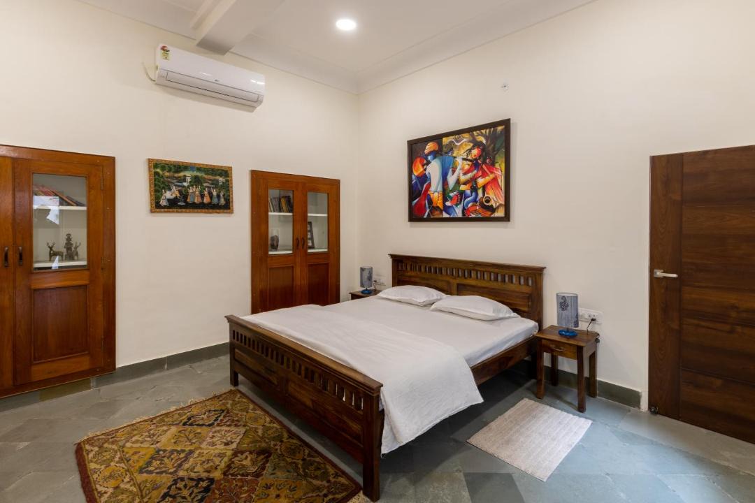 Photo of Bedroom in Pink City