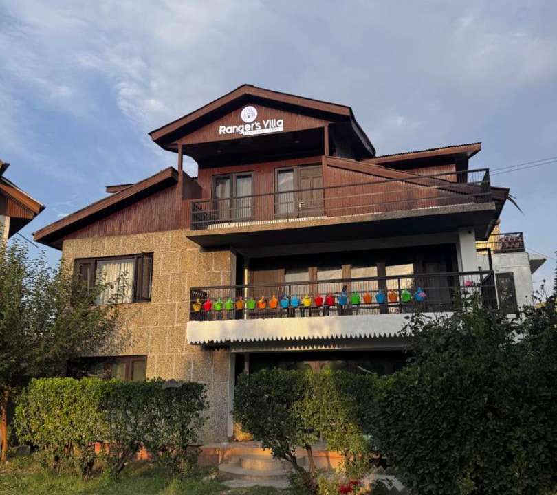 Photo of Others in Srinagar