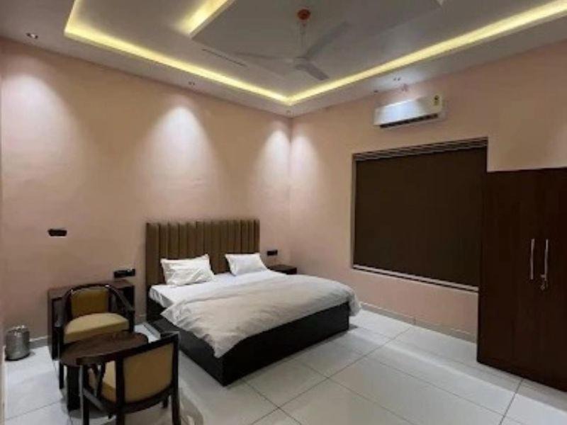 Photo of Bedroom in Thanesar