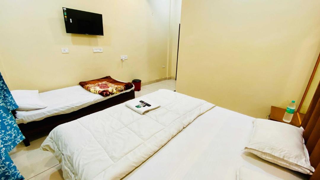Photo of Bedroom in Omkareshwar