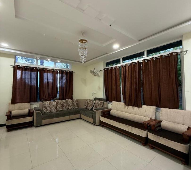 Photo of Livingroom in Chevella