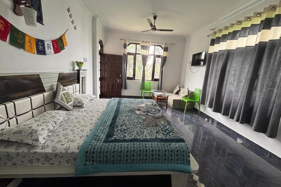 Photo of Bedroom in Khajjiar