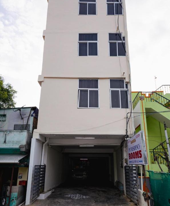 Photo of Buildings in Palani