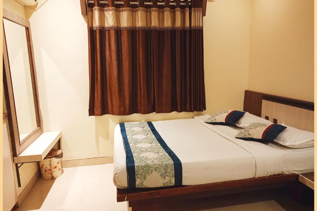 Photo of Bedroom in Shirdi