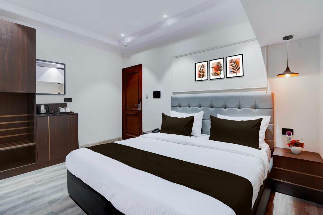 Photo of Bedroom in Karol Bagh