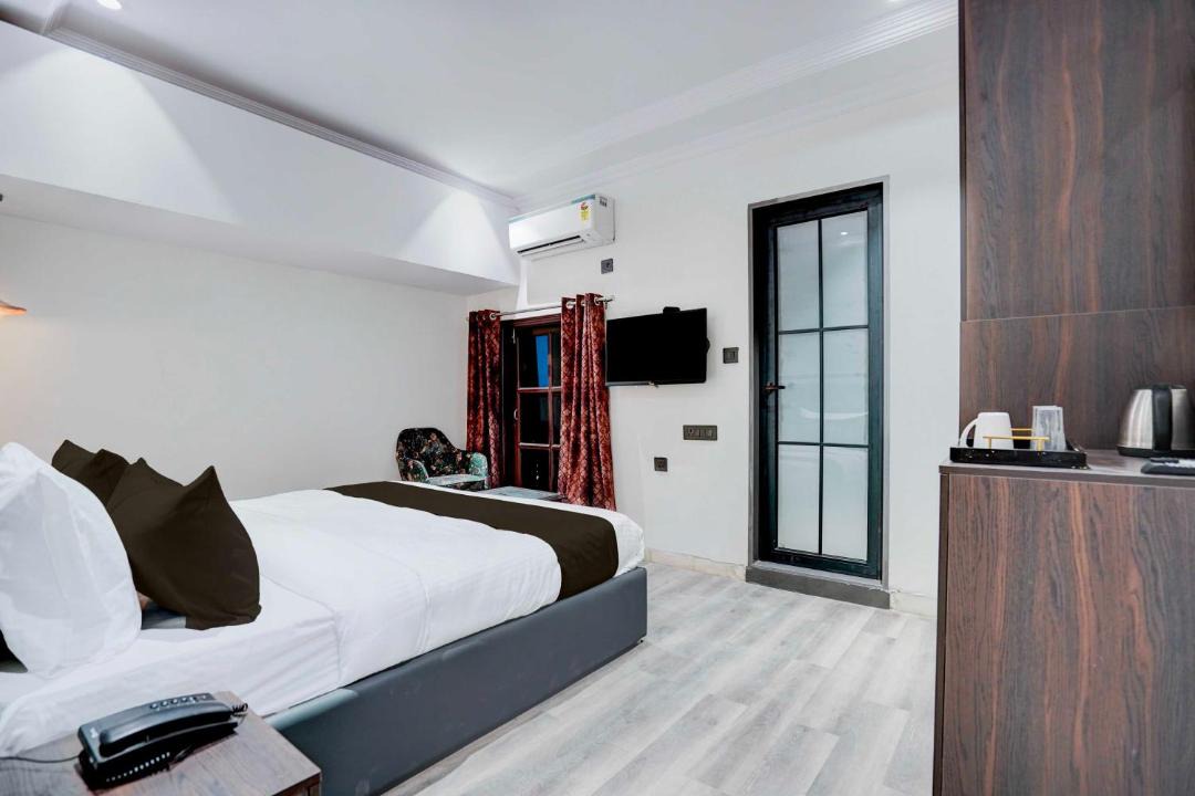 Photo of Bedroom in Karol Bagh