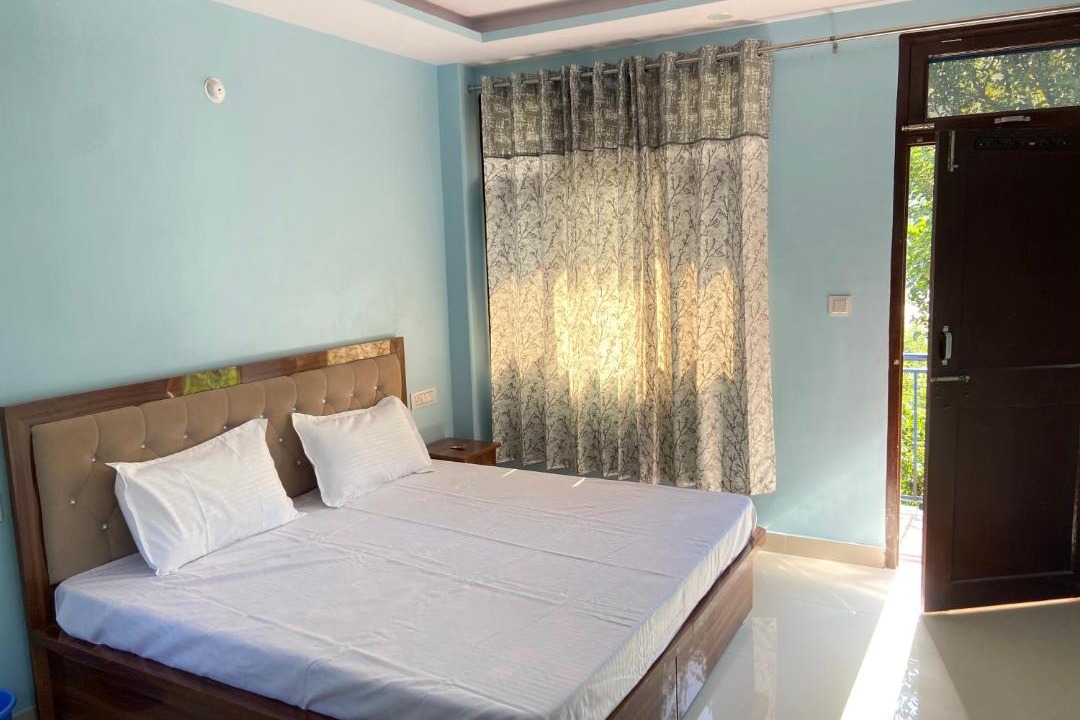 Photo of Bedroom in Tatapani