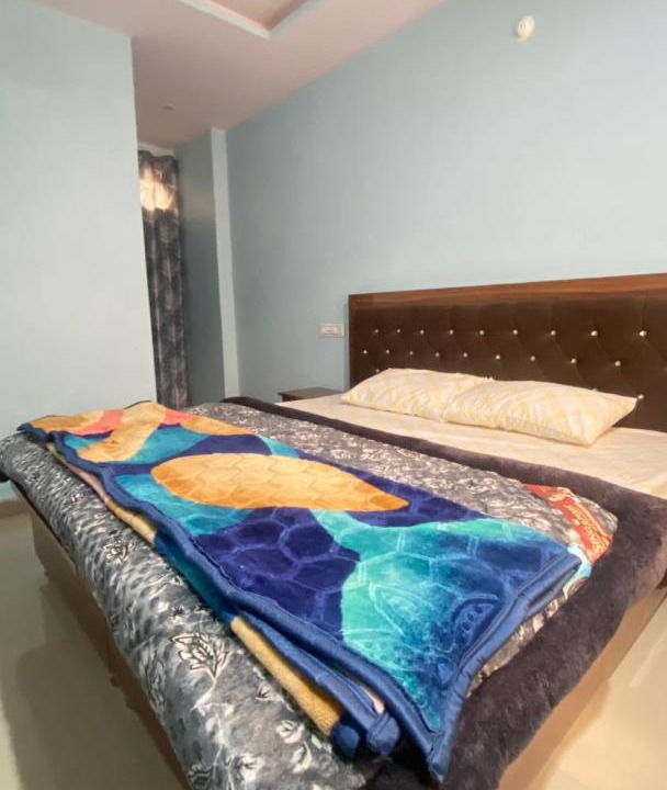 Photo of Bedroom in Tatapani