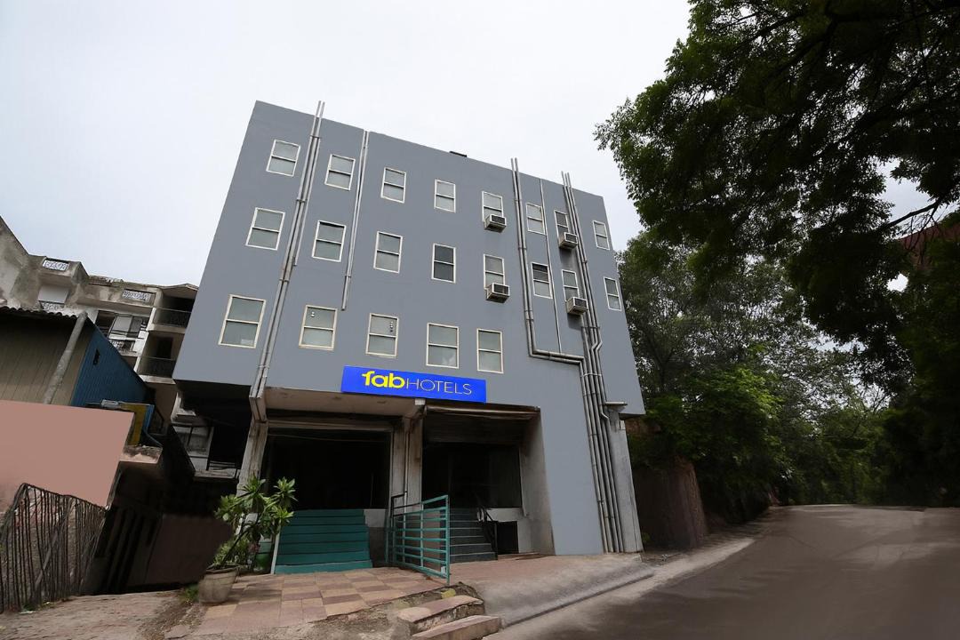 Photo of Buildings in Munirka