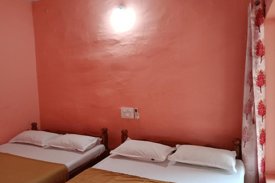 Photo of Bedroom in Hireguthi