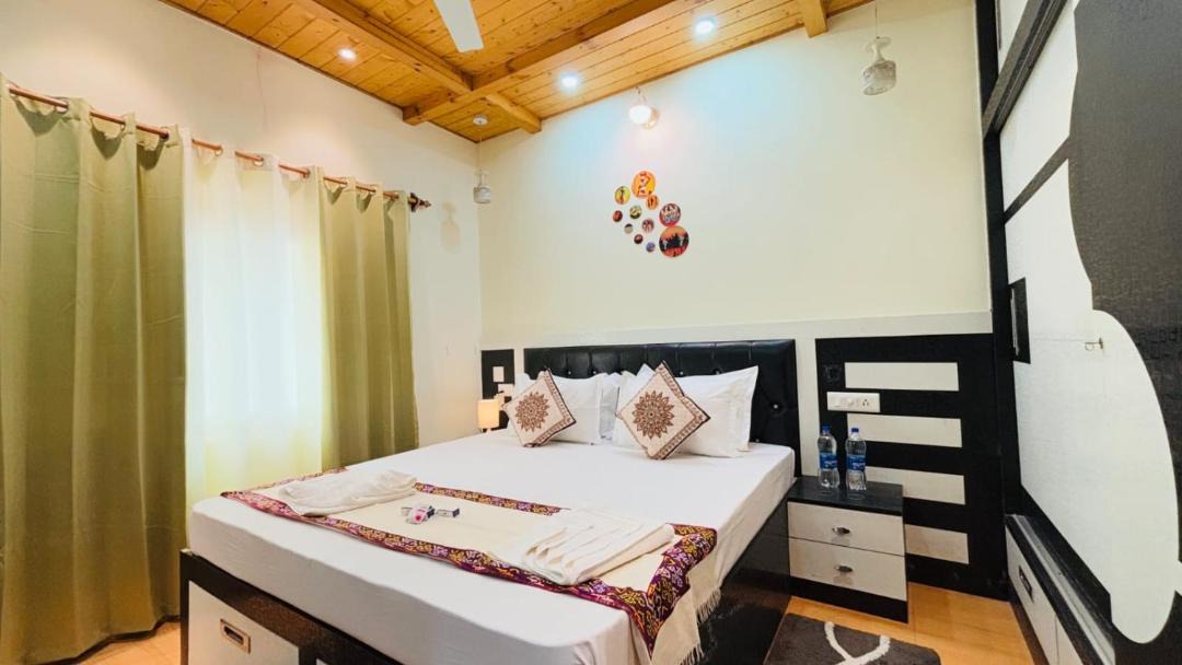Photo of Bedroom in Kuthar