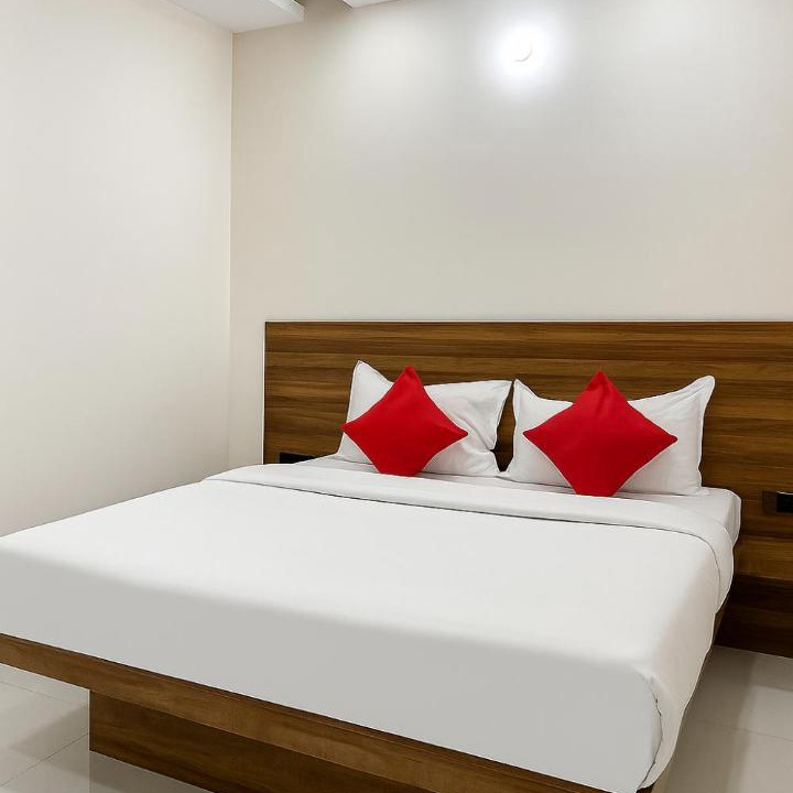 Photo of Bedroom in Bavdhan