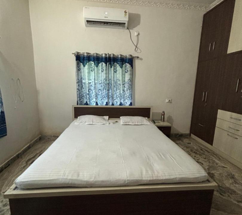Photo of Bedroom in Deoghar
