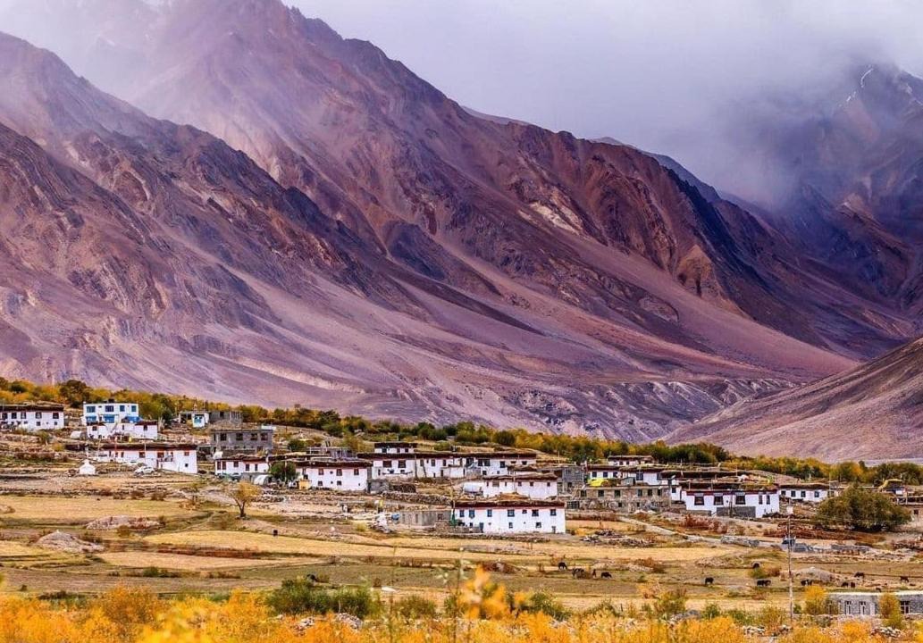 Photo of Others in Losar