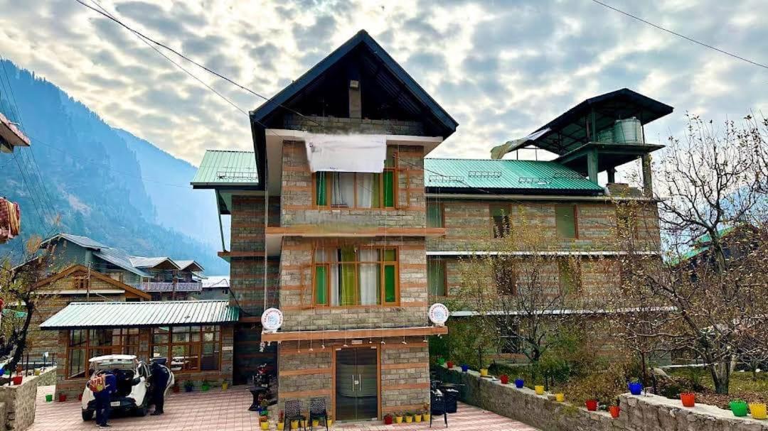 Photo of Buildings in Palchan