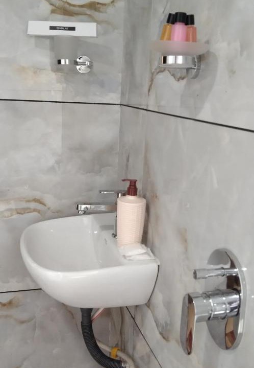 Photo of Bathroom in Central Pune