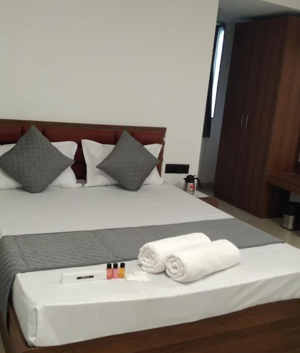 Photo of Bedroom in Central Pune