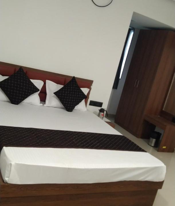 Photo of Bedroom in Central Pune