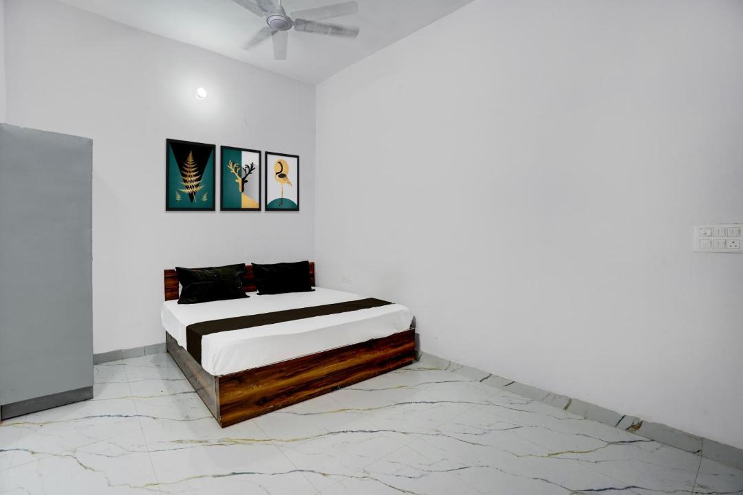 Photo of Bedroom in Dehradun