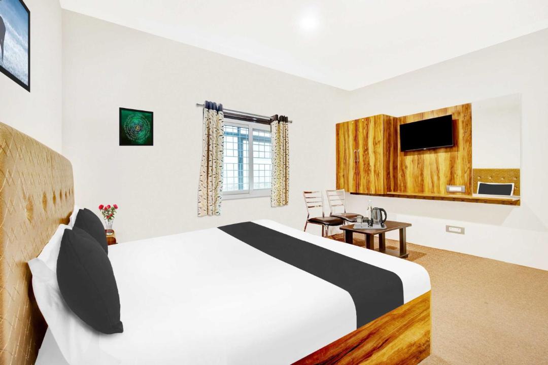 Photo of Bedroom in Srinagar